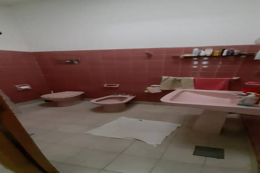 Rosario, Santa Fe, Argentina, 3 Habitaciones Habitaciones, ,1 BañoBathrooms,Casas,Venta,SAN LUIS,42779